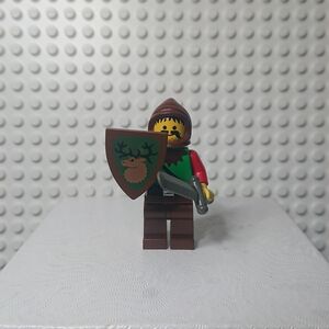 LEGO Forestman 4 Minifigure with Shield - Dark Forest Castle